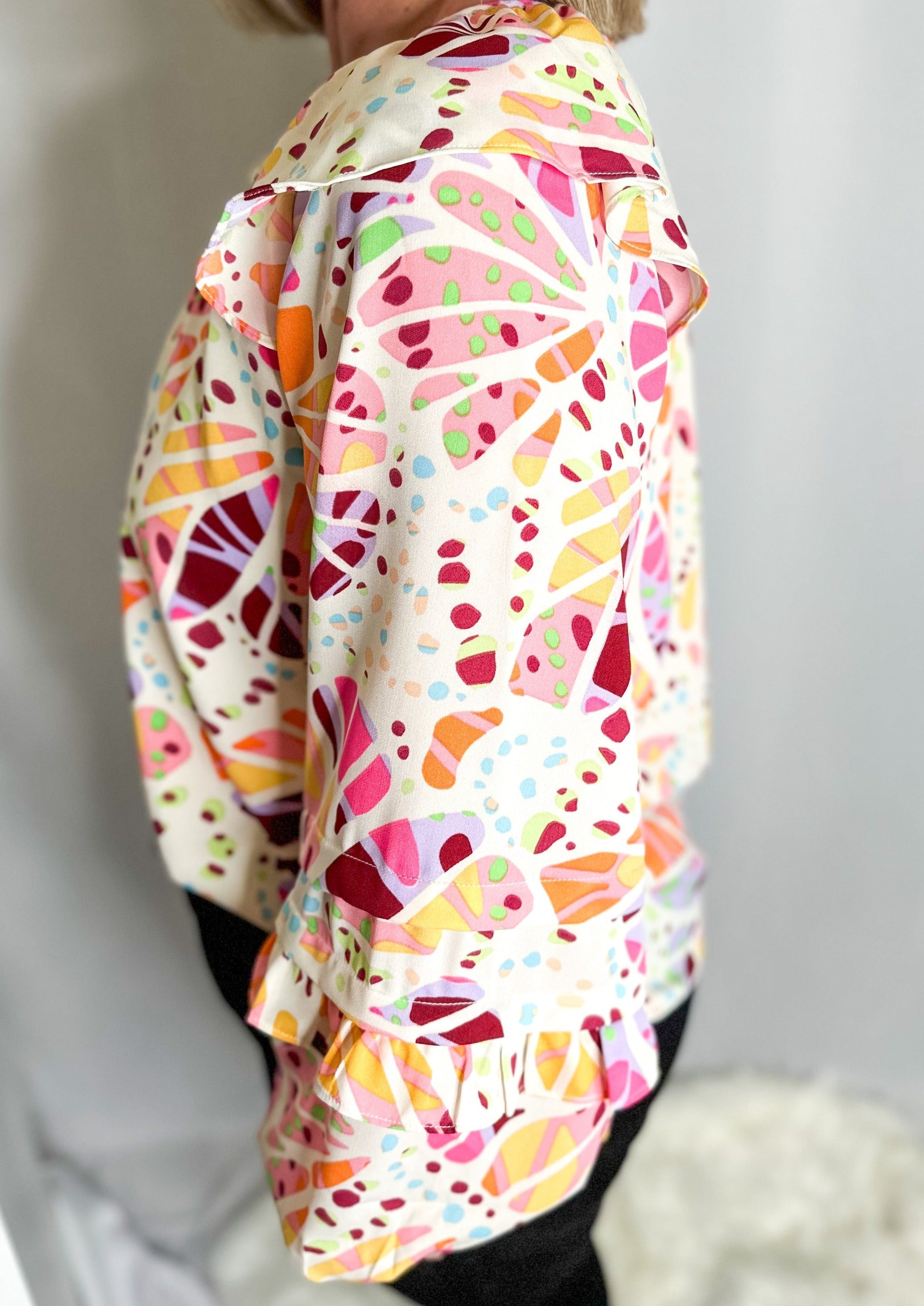 Abstract Long Ruffle Sleeve
