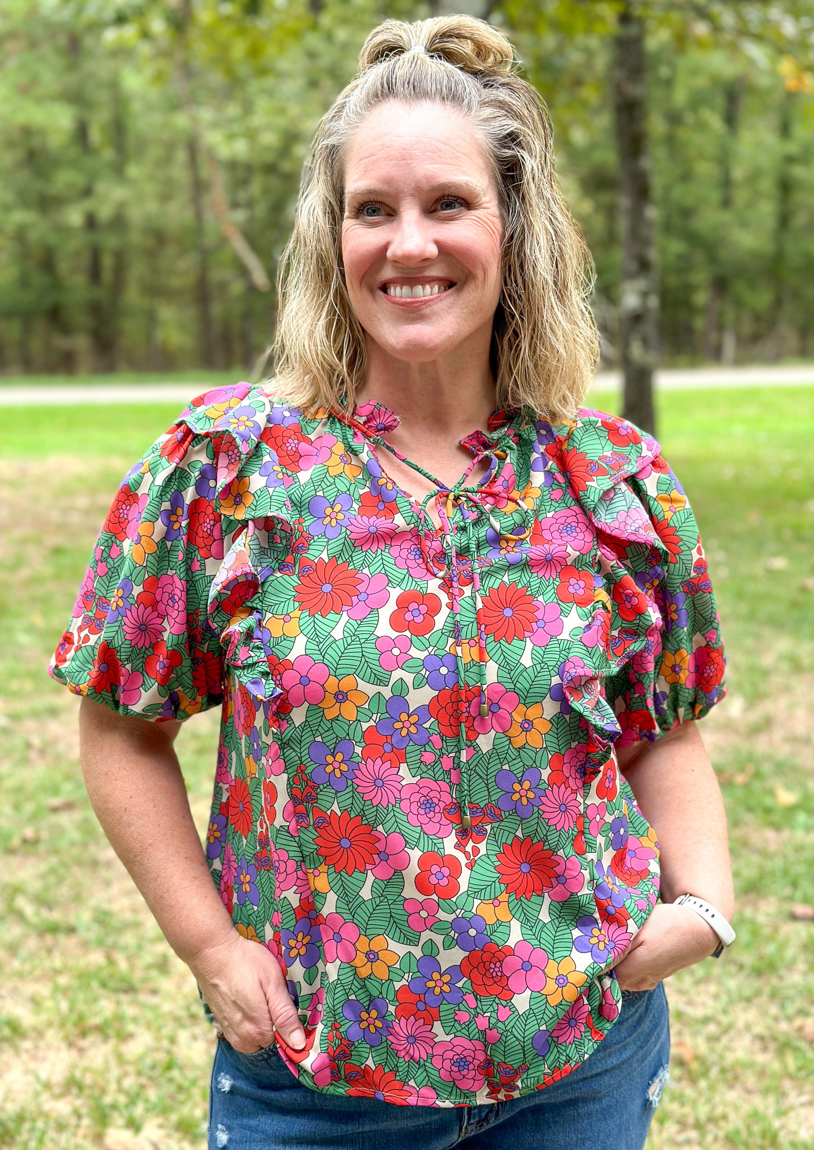Puff Sleeve Floral Top w/Tie Neck