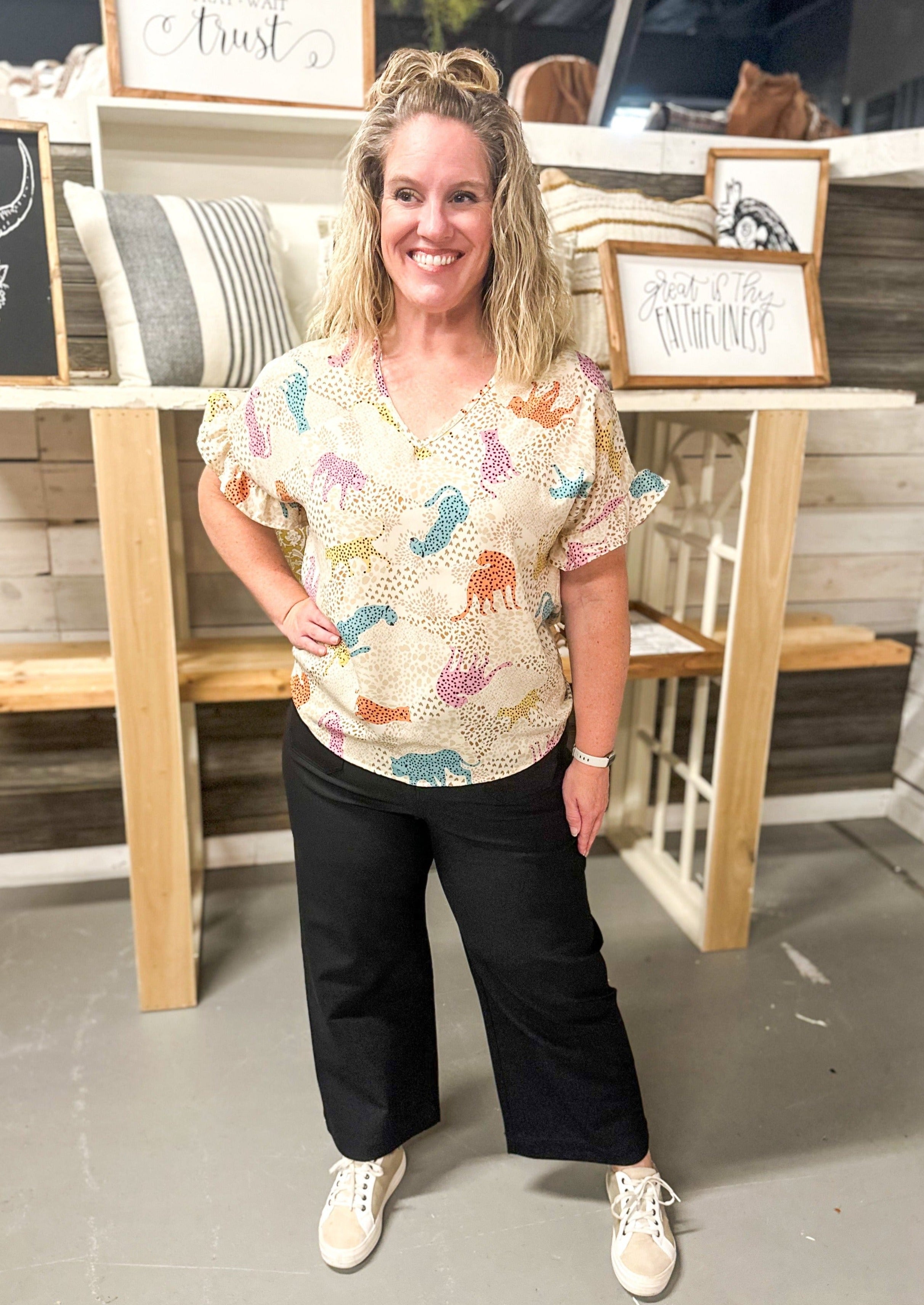 Cropped Pants - Black - stretchy with fitted top and wide leg - zipper with interior and exterior button closure - front and back pockets