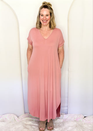 Casual ultra soft maxi dress with relaxed silhouette and pockets.