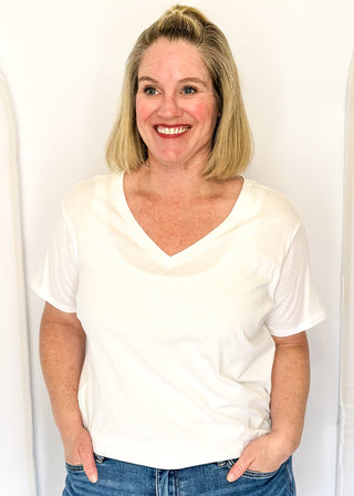 white v neck short sleeve top