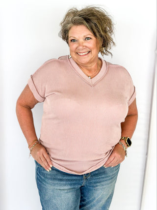 Ribbed V Neck short sleeve top in mauve