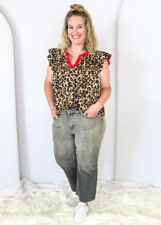 ombre gray Judy Blue wide leg, high waist cropped jeans with raw hem - front and back pockets - button and zipper closure - embroidery detail below front pockets in black thread - zigzag pattern