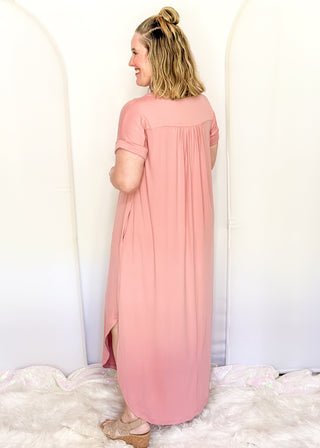 Casual ultra soft maxi dress with relaxed silhouette and pockets.