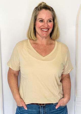 beige v-neck short sleeve tee