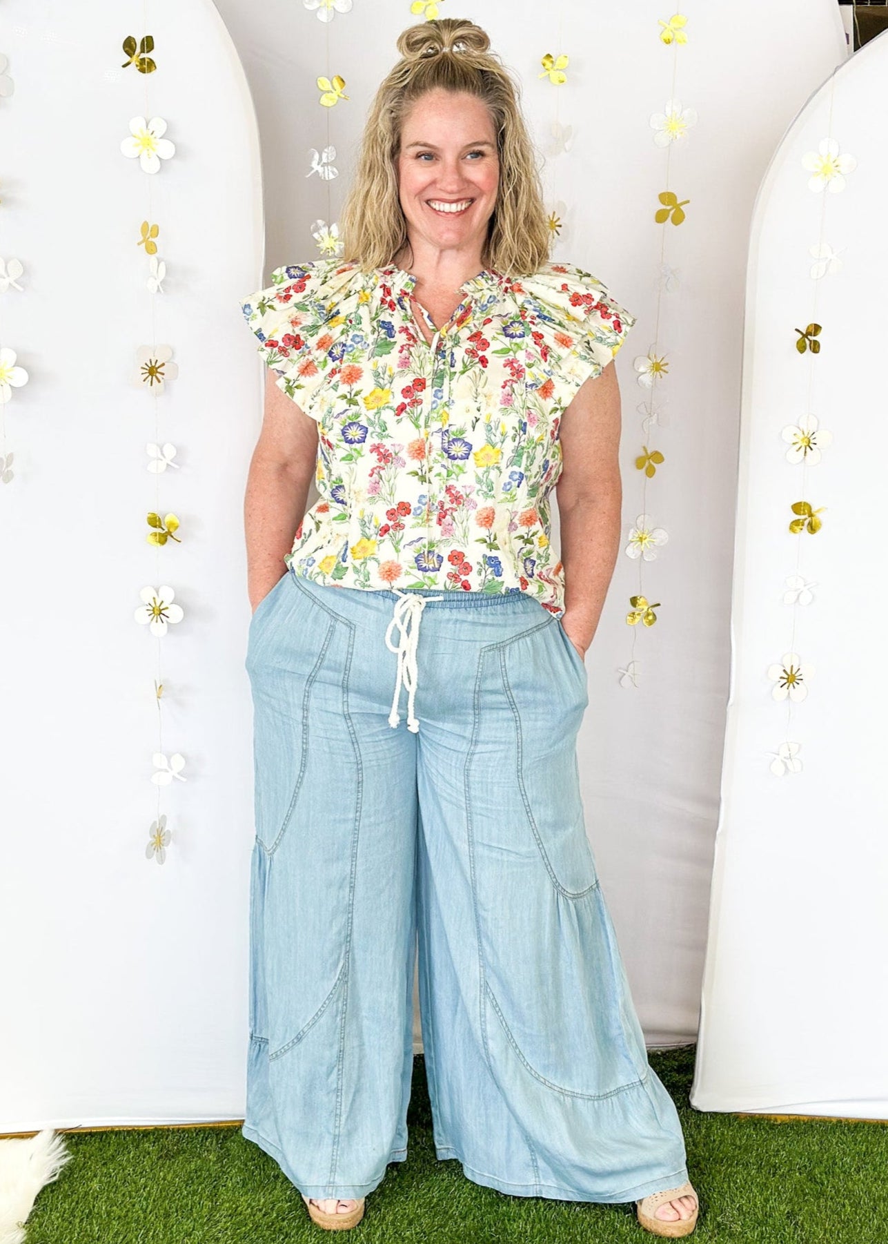 Lightweight chambray palazzo pants with pockets.  White rope drawstring waist. 